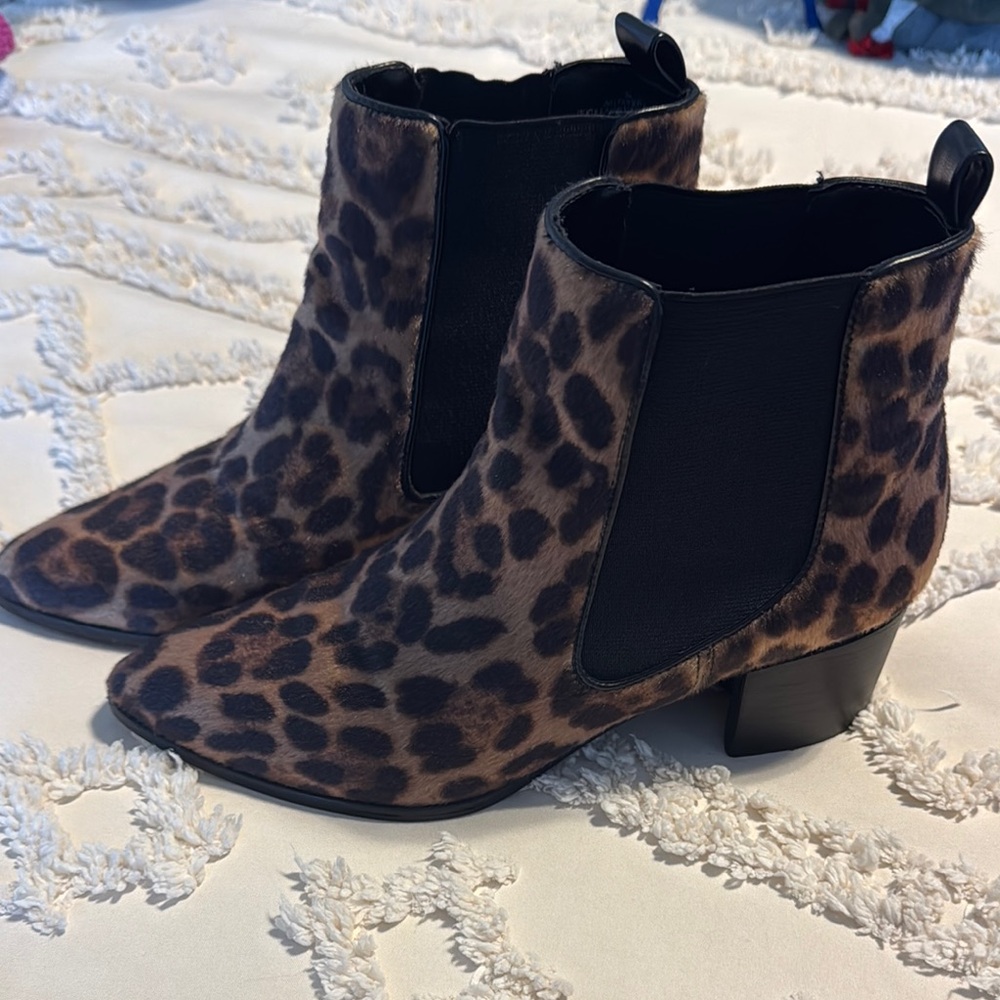 Nine West Brown and Black Ankle Boots